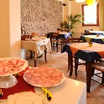 Kır Evi Agriturismo Al *